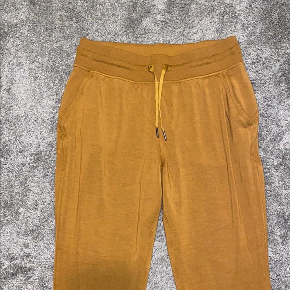 ❌SOLD❌Lululemon warm down jogger - Picture 2 of 8